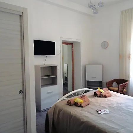 Bed & Breakfast A Capua Adiacente Al Duomo - Il Vicolo-3